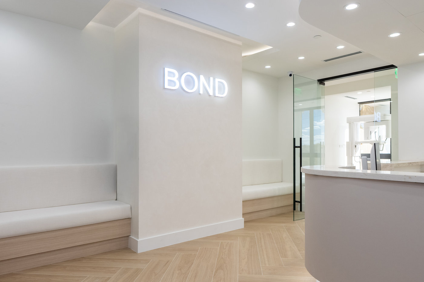 BOND Aesthetic office
